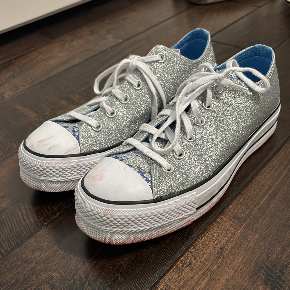 sparkly converse